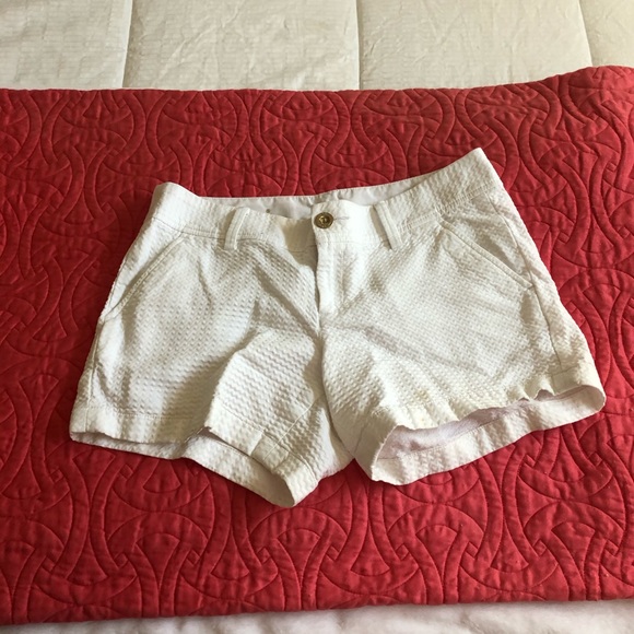 Lilly Pulitzer Callahan Shorts - Picture 1 of 4